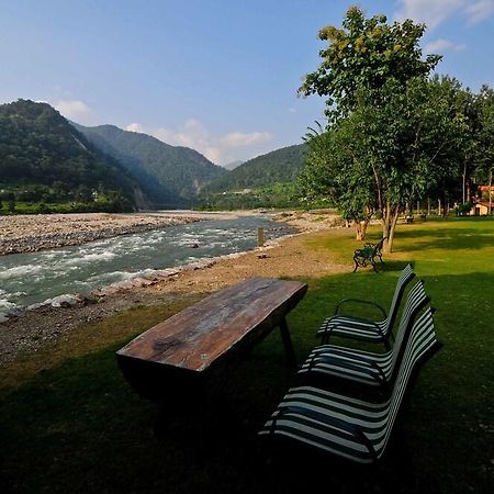 Welcomheritage Tarangi Ramganga Resort, Corbett Marchula Exterior photo